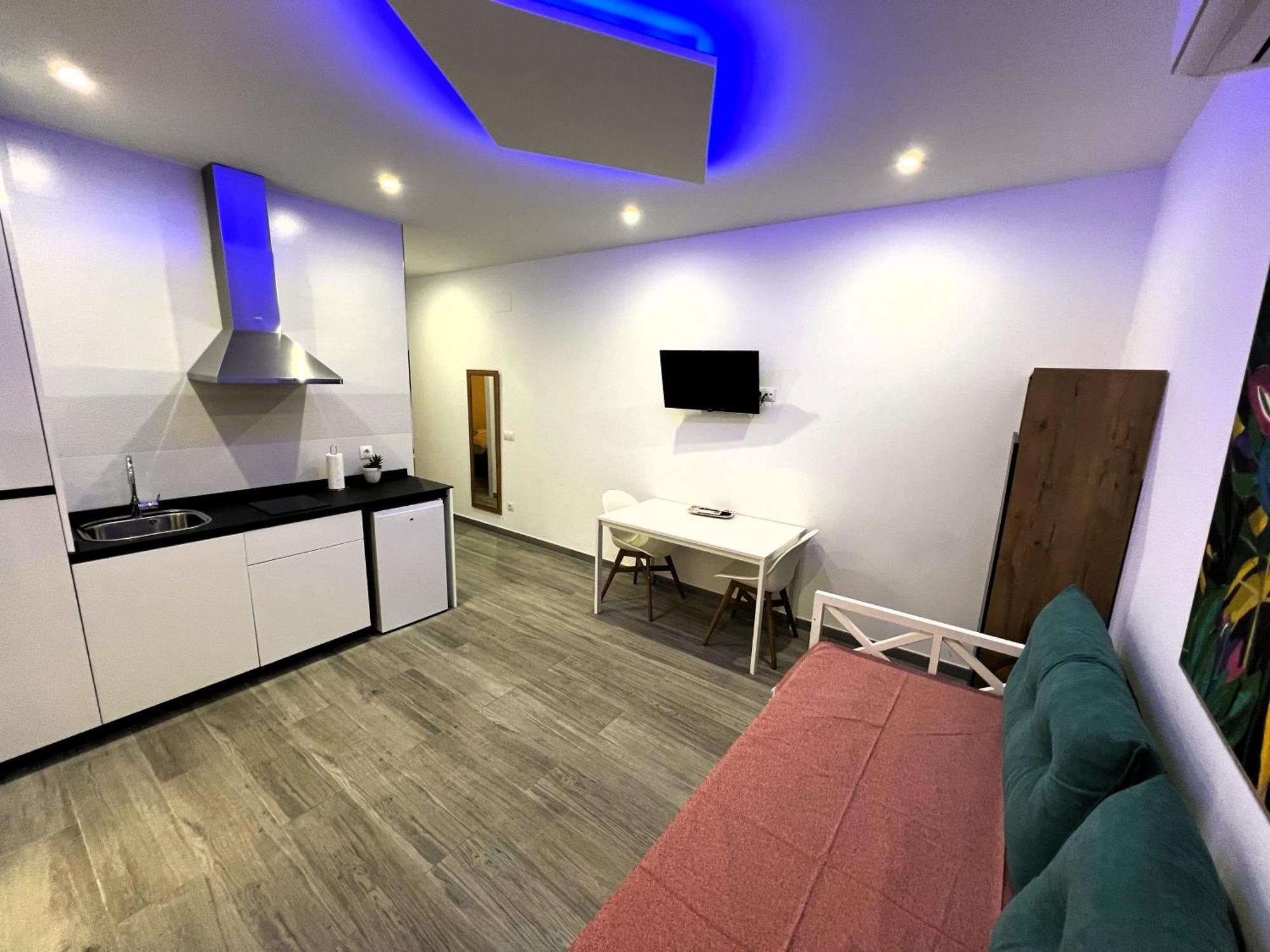 Acogedor Apartamento En Gran Via — Photos 2